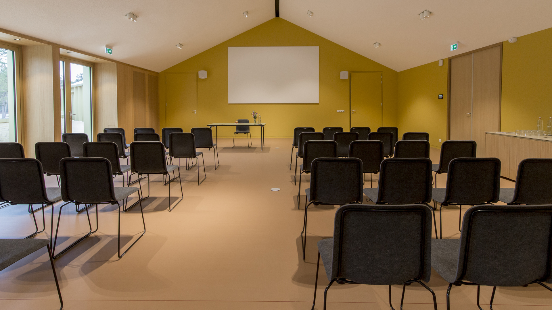Zaal 2 - Capaciteit: 104 personen